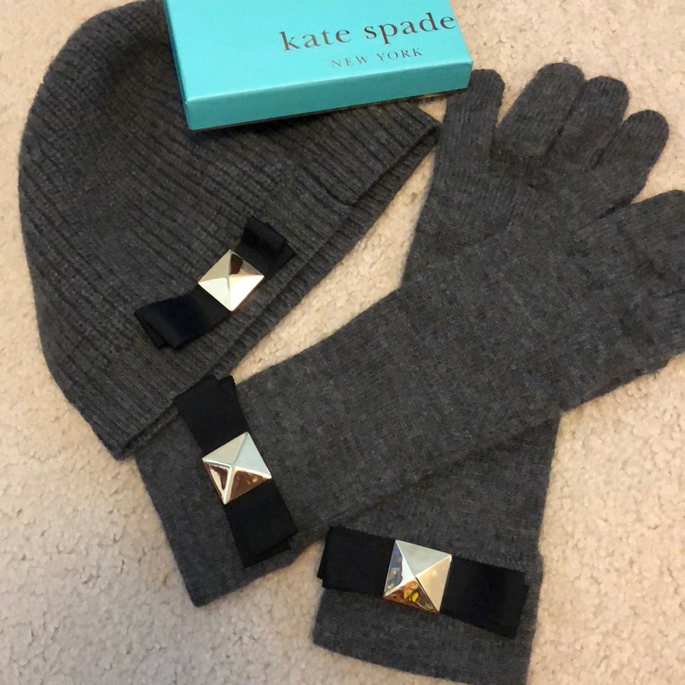 Kate Spade hat and gloves NWOT